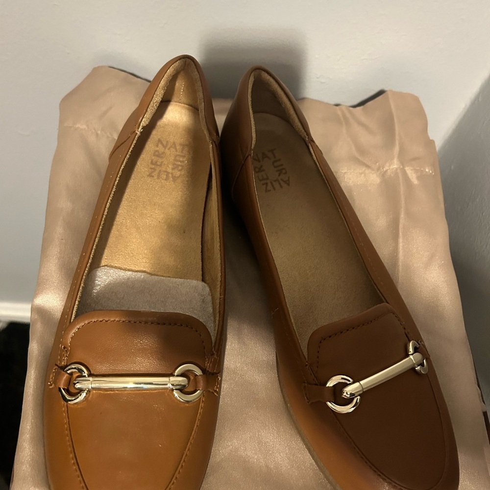 Naturalizer Women's Brown Loafers